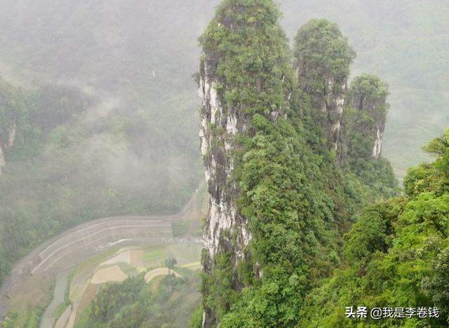 湖南吉首矮寨奇观景区的信息太少了，所以吉首不如张家界去的人多