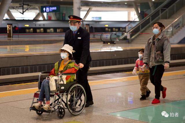 多图直击武汉解封第一时刻：火车！机场！高速