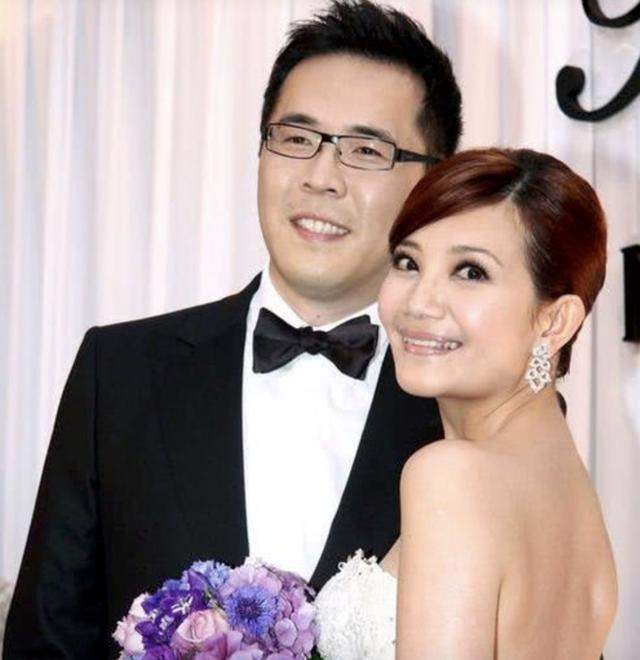 梁静茹亲口承认已离婚！9年婚姻结束，孩子将共同抚养