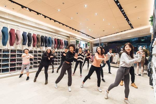 lululemon上海七宝万科广场店正式开业