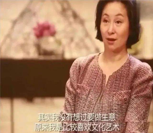 “赌后”何超琼：错过陈百强，嫁给许晋亨，如今却孤身无子女