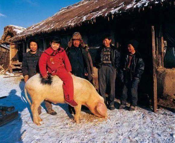 老照片：100张80年代过年照，看完都是满满的回忆