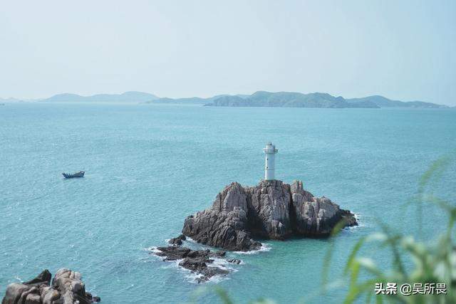 东极岛独行记｜在中国最东边岛屿，坠入一场无尽蓝