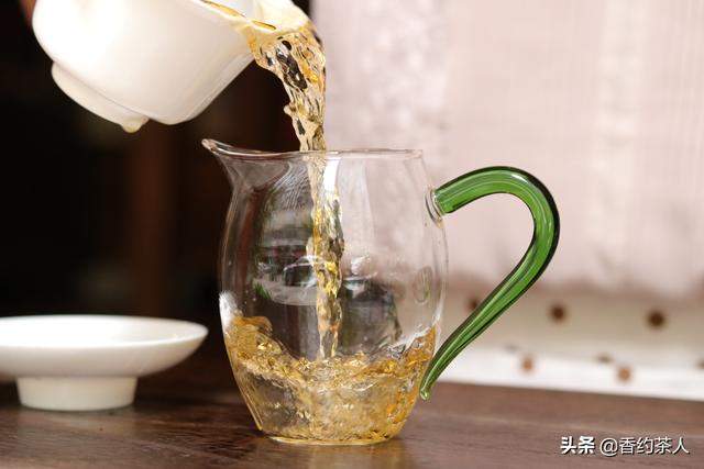 夏天喝红茶会上火？只能冬天喝红茶？