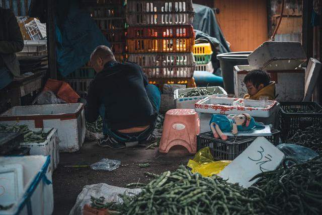 贵阳“马车队”农贸市场，这里是贵阳菜价最便宜的地方