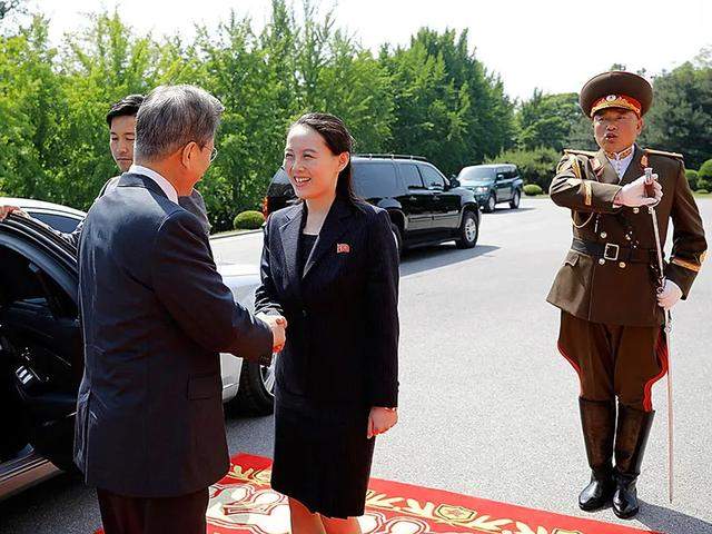 脱北者团体被取缔！见识了金正恩胞妹的冲冠一怒，韩国人用性别“开黑”金与正？