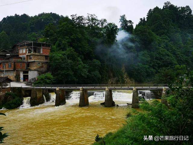 贵州大山，遇到一个女孩，欲将“空村”变景点，跟芒果一起去看看