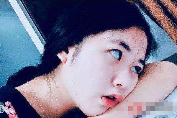 火风儿子霍尊就够“美”了，看到他的女儿霍苗后，网友：更惊艳