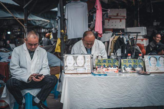 贵阳“马车队”农贸市场，这里是贵阳菜价最便宜的地方