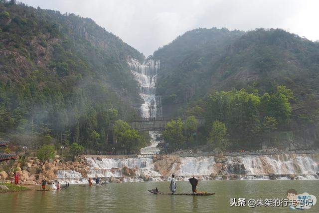 天台山大瀑布，中国最有影响力的瀑布群之一，自古以来就名闻天下