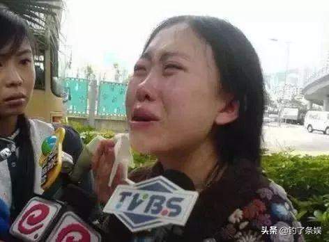 42岁杨丽娟近况曝光，曾追求刘德华至家破人亡，如今打工仍未婚