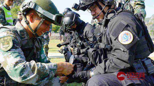 “反恐联演-2019”火热展开 各国参演官兵进行实弹射击训练