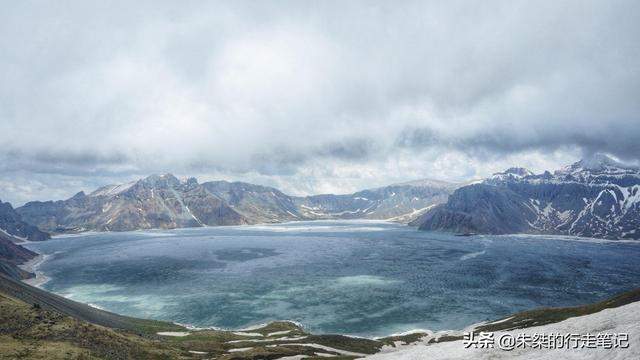 吉林靠运气才能看到全景的高山湖 每年百万游客中仅30%有幸看得到