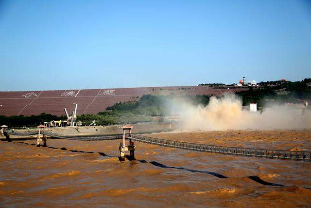 小浪底大量泥沙下泄给黄河下游带来什么变化