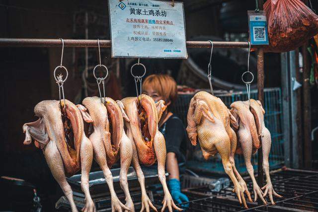 贵阳“马车队”农贸市场，这里是贵阳菜价最便宜的地方