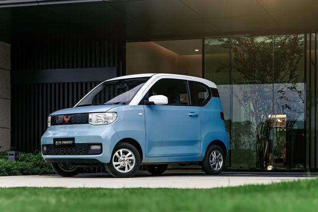 起售价不到3万的宏光MINI EV，别着急说买，这些条件你都符合吗？