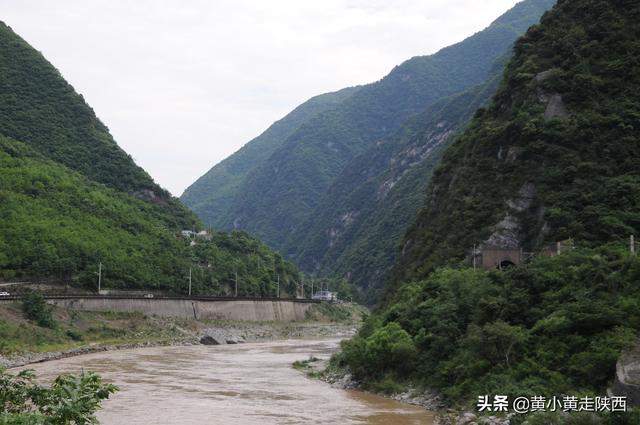 陕甘省界线上的秘境小城，藏身嘉陵江畔，景区门票之和不到10元