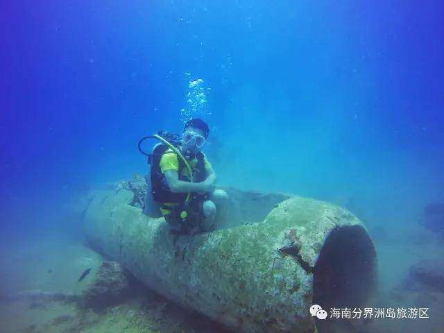 看！“乘风破浪”的姐姐；做！勇往直“潜”的自己！