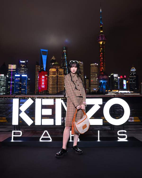 艺术总监Nigo亲临上海举办KENZO2024春夏系列大秀