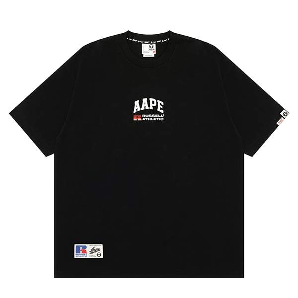 AAPE×RUSSELL ATHLETIC® 对街头运动持续探寻