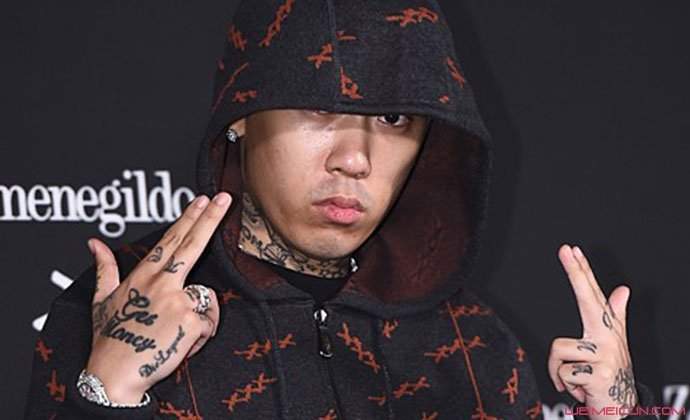 dok2为什么那么有钱 炫富歌手dok2遭税务调查怎么回事