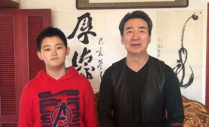 寇振海儿子仅12岁 小21岁娇妻李婷家庭背景不一般