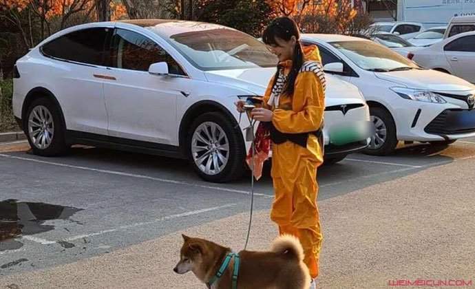 网友偶遇郑爽洗车 郑爽《让生活好看》是一档什么节目