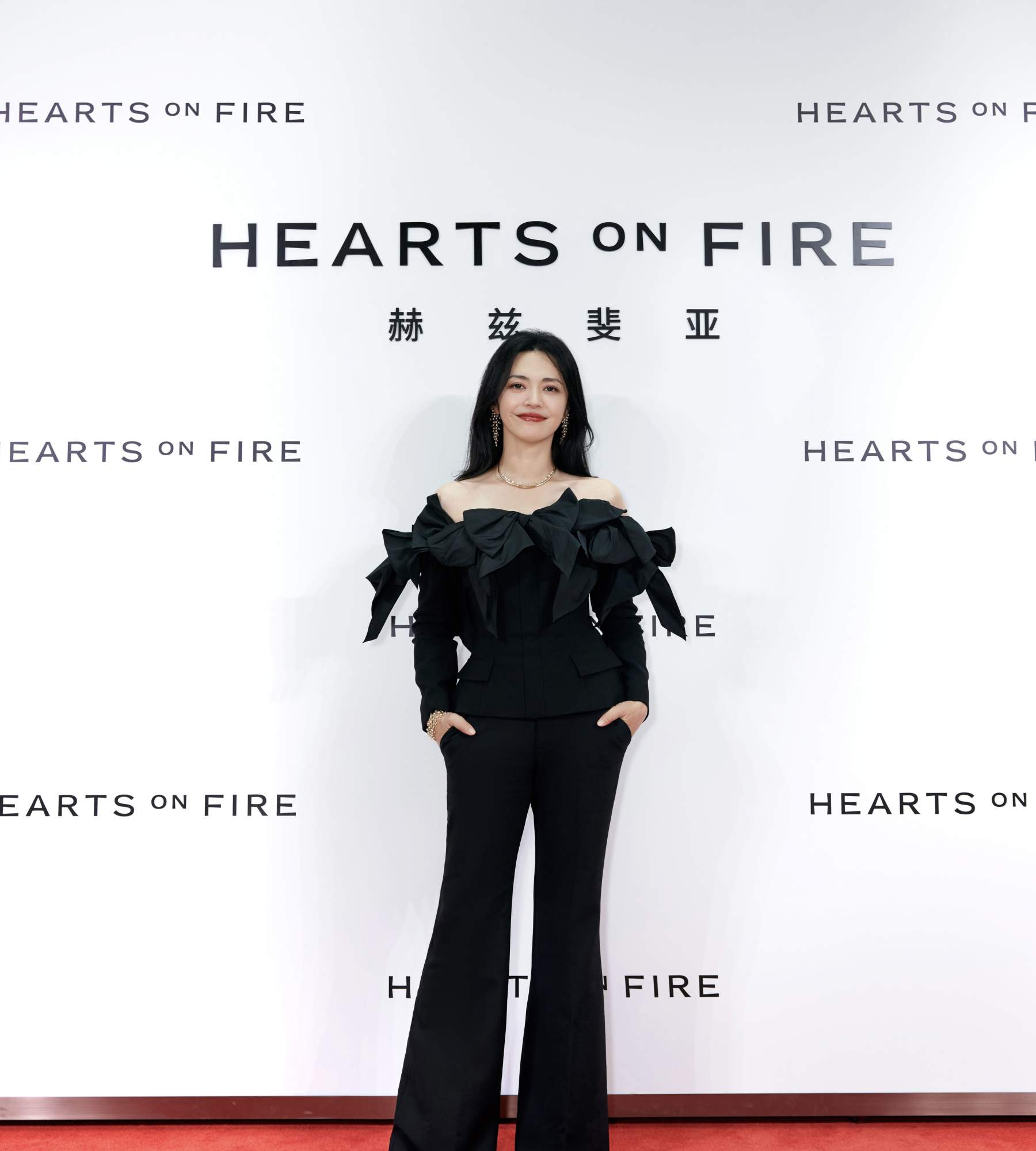 HEARTS ON FIRE赫兹斐亚 “璀璨时光”限时展闪耀揭幕