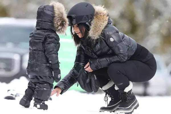  雪地靴买大还是买小?雪地靴有什么好处?