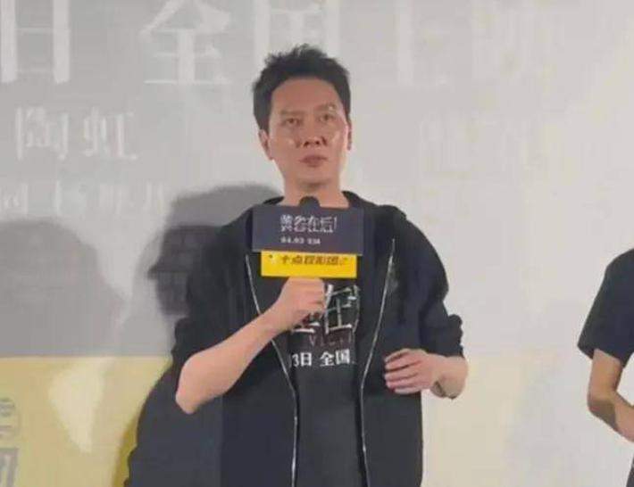 冯绍峰谈到儿子眼圈红了！被质疑炒作毕竟妈妈是赵丽颖