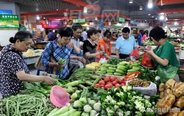 干饭哥添金！黄雨菲搭档，盛李豪为中国赢得第5金，最爱吃红烧肉