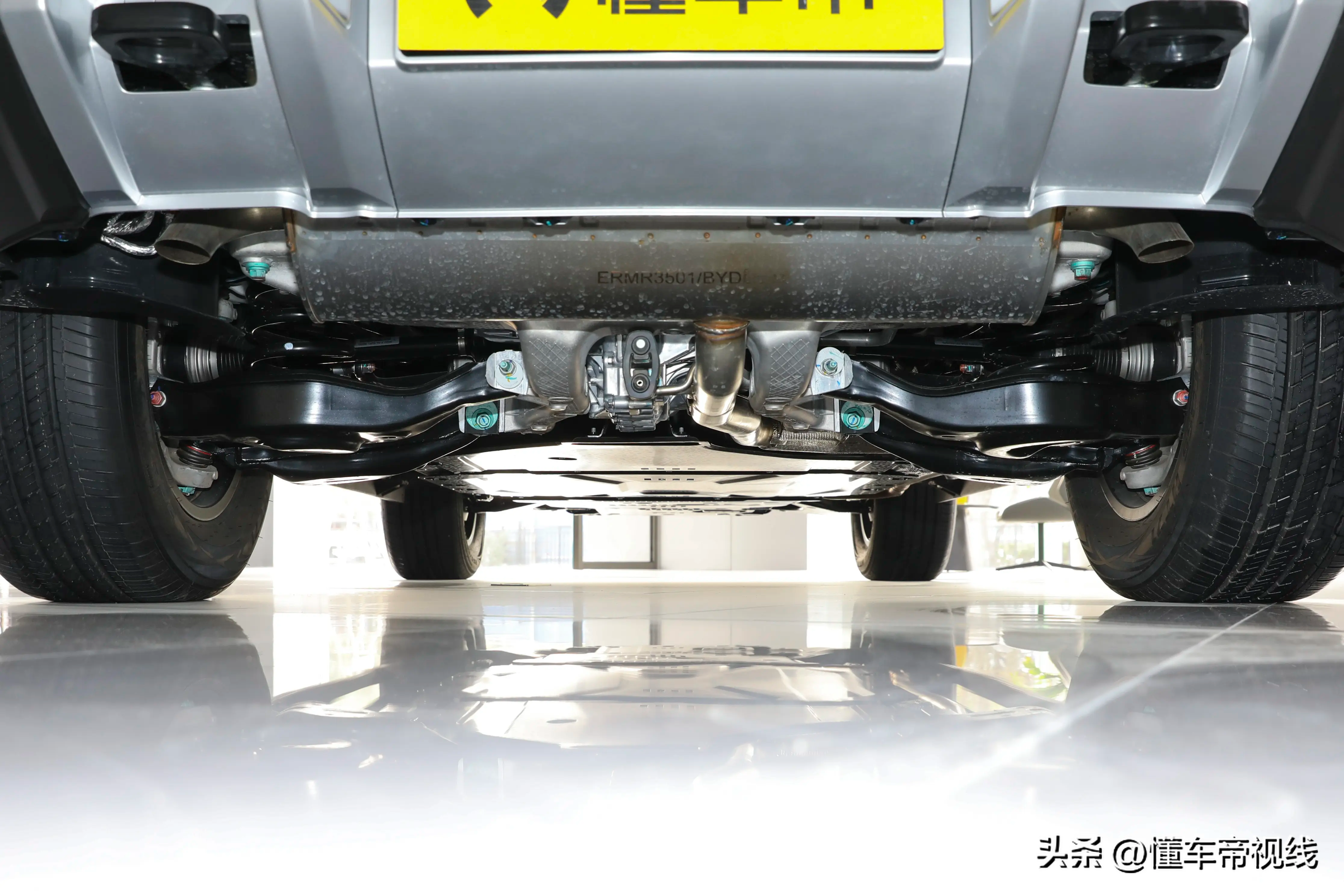 新车 | 售23.98万元起/官降5万元，方程豹豹5价格调整