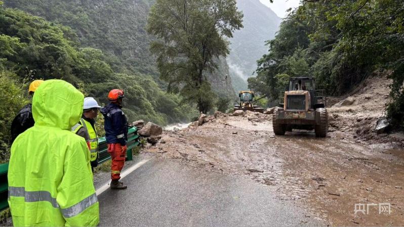 四川康定山洪泥石流灾害致4人遇难、23人失联，已转移安置939人